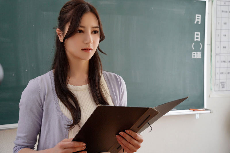 ADN-413 Even though he's bad at studying, he gets to fuck his teacher