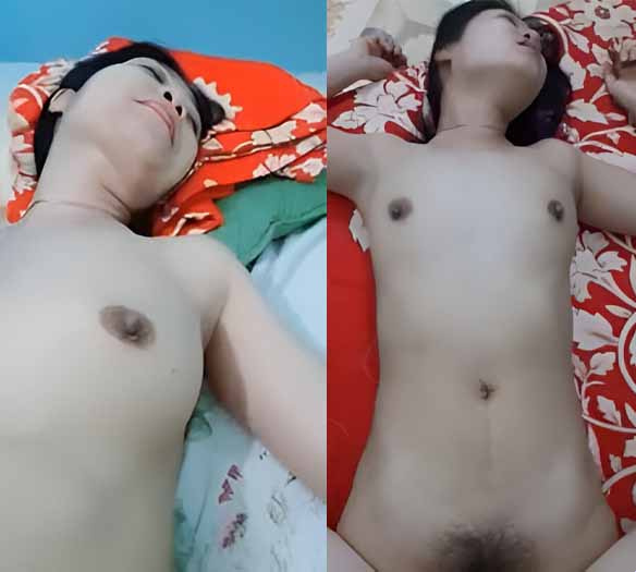 Gadis kapal terbang mendambakan cinta....